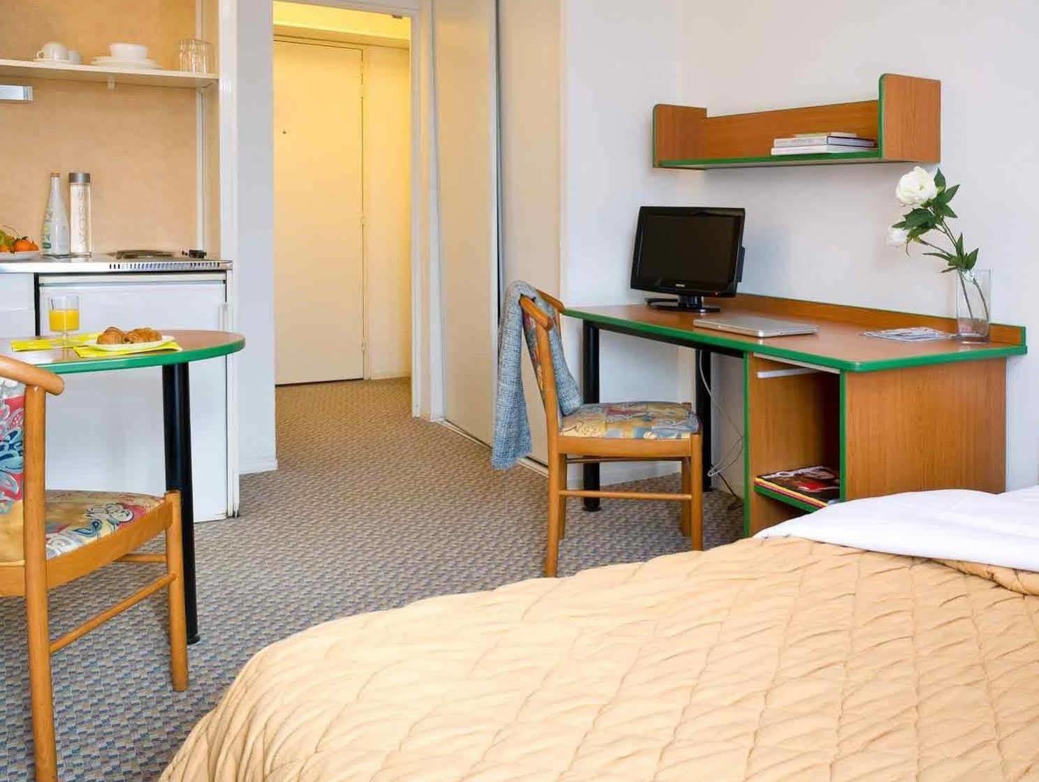 Aparthotel Adagio Access Paris מזון-אלפורט מראה חיצוני תמונה